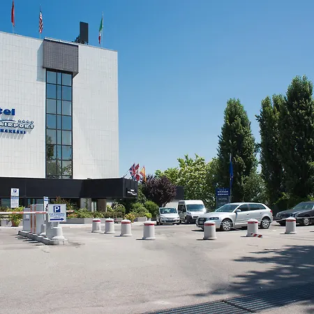 Airport Отель
