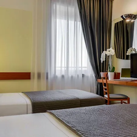 Otel Airport Bolonya